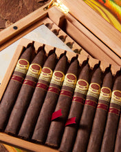 
                      
                        Load image into Gallery viewer, Padrón 1926 40th Maduro
                      
                    