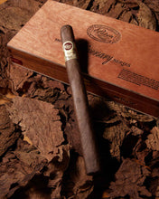 
                      
                        Load image into Gallery viewer, Padrón 1964 Anniversary A Maduro
                      
                    