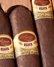 
                      
                        Load image into Gallery viewer, Padrón 1926 Maduro Gift Pack
                      
                    