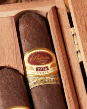 
                      
                        Load image into Gallery viewer, Padrón 1926 Maduro Gift Pack
                      
                    