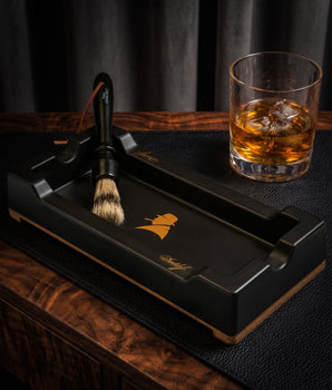 Davidoff Winston Churchill Ashtray + Brush Set