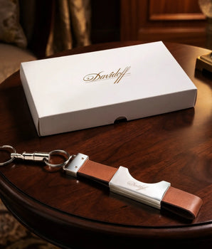 Davidoff «The Difference» Cigar Stand Keychain