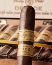 
                      
                        Load image into Gallery viewer, Rocky Patel Decade Forty Six
                      
                    