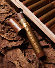 
                      
                        Load image into Gallery viewer, Rocky Patel Royale Toro Tubo Deluxe
                      
                    