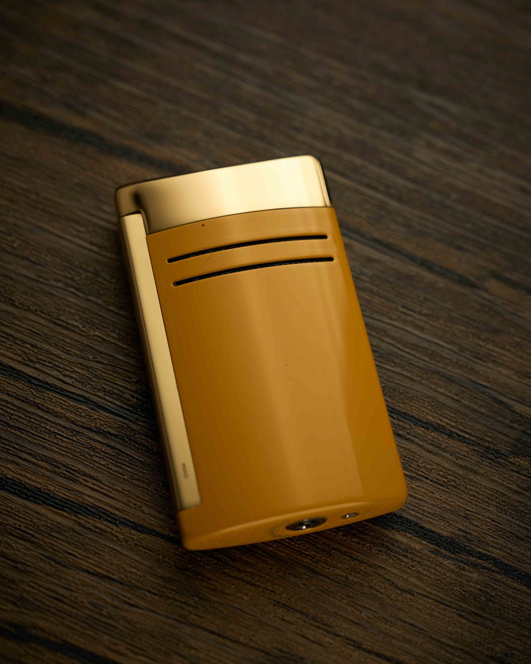 S.T. Dupont Maxijet Lighter (Golden)