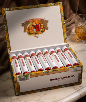 Romeo y Julieta Romeo No. 3 (Tubos) (PCC)