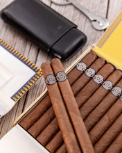 
                      
                        Load image into Gallery viewer, Montecristo No. 1
                      
                    