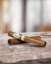 
                      
                        Load image into Gallery viewer, Davidoff Grand Cru No. 3
                      
                    