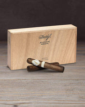 
                      
                        Load image into Gallery viewer, Davidoff Millennium Robusto
                      
                    