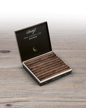 
                      
                        Load image into Gallery viewer, Davidoff Escurio Mini Cigarillos
                      
                    