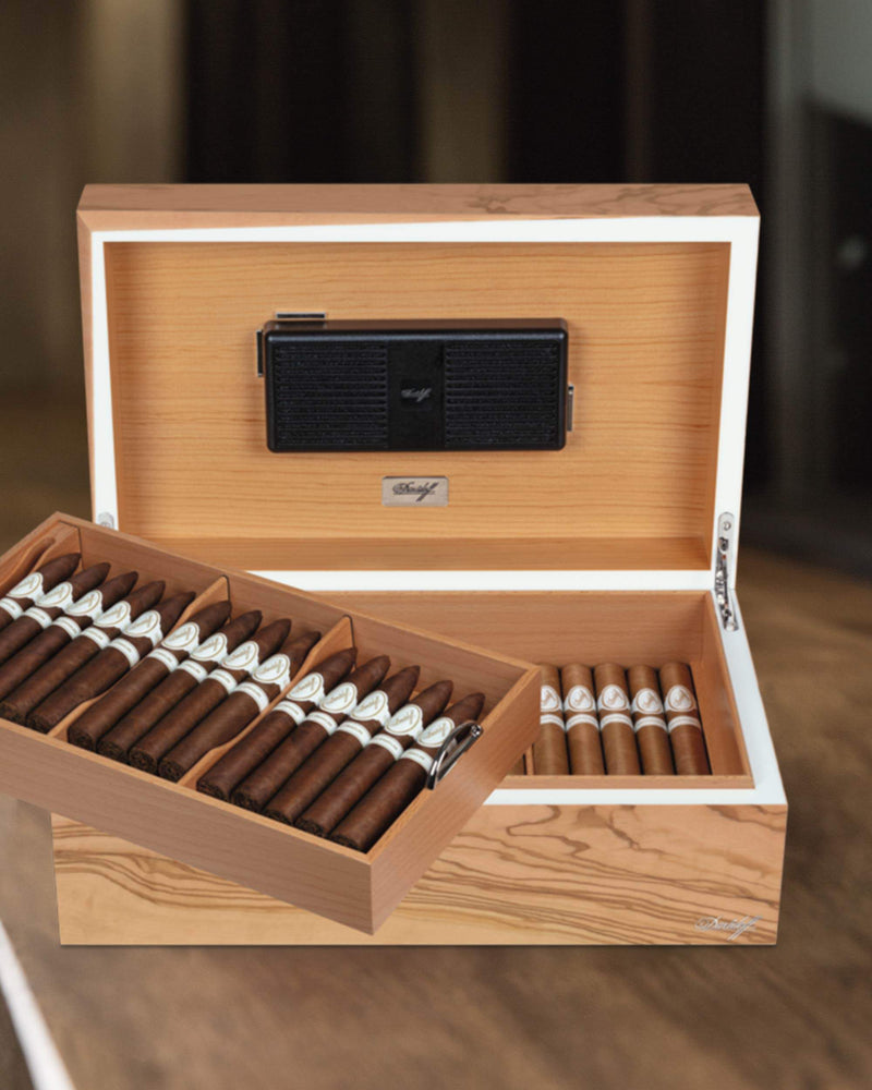 Davidoff Air de Famille Series I Olive Wood Humidor Ambassador (70 - 80 Cigars)