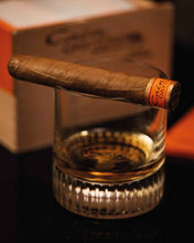 
                      
                        Load image into Gallery viewer, Oliva Cain Daytona 550 Robusto
                      
                    