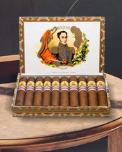 
                      
                        Load image into Gallery viewer, Bolívar Belgravia Edición Regional Gran Bretaña 2015
                      
                    
