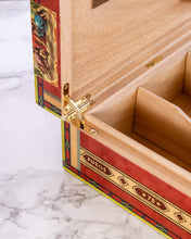 
                      
                        Load image into Gallery viewer, Elie Bleu &quot;Flor de Alba&quot; Humidor in Red Sycamore (75 Cigars)
                      
                    