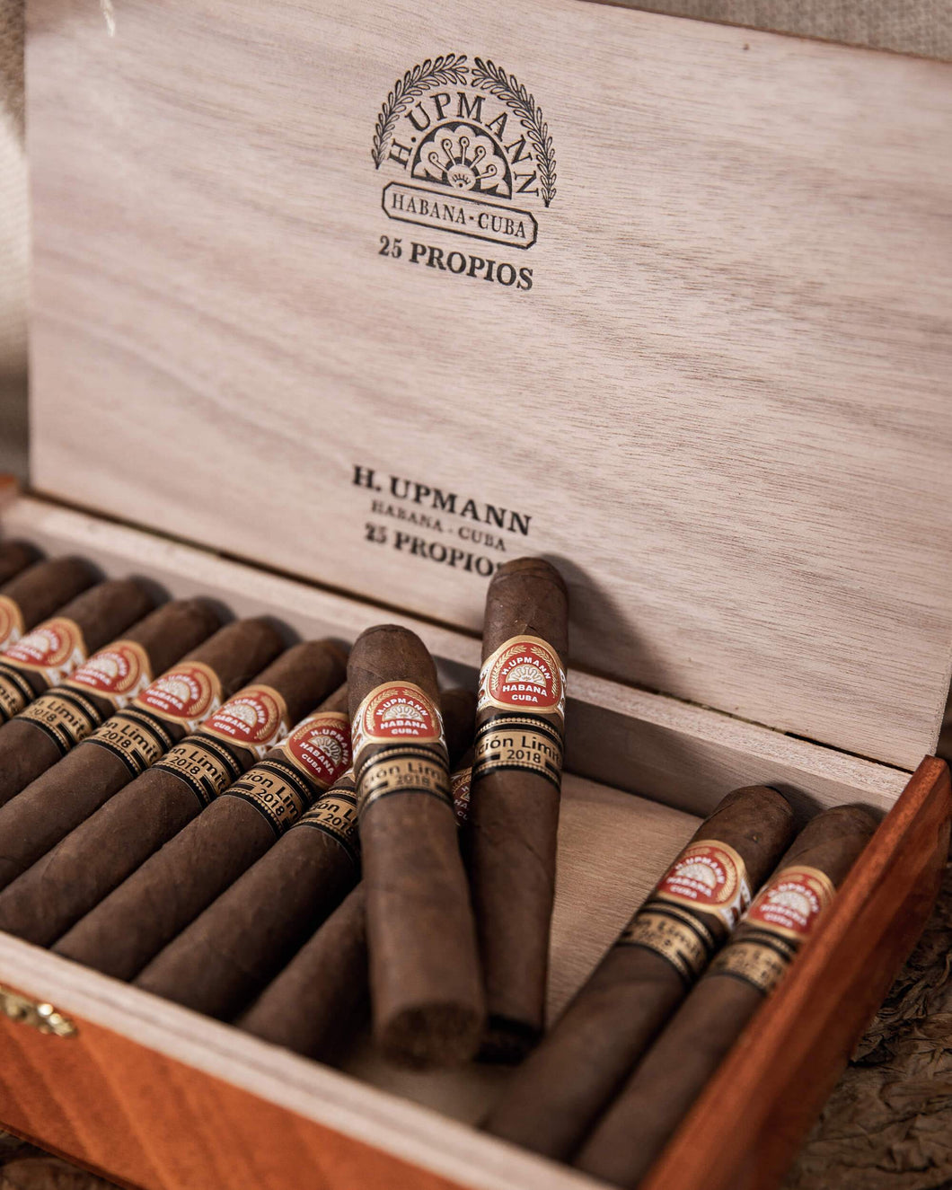 H. Upmann Propios Edición Limitada 2018