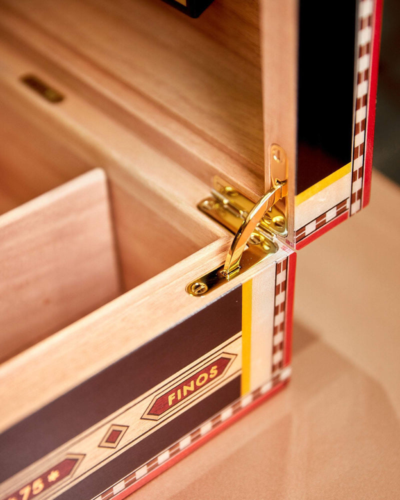 Elie Bleu "Flor de Alba" Black Sycamore Humidor (75 Cigars)