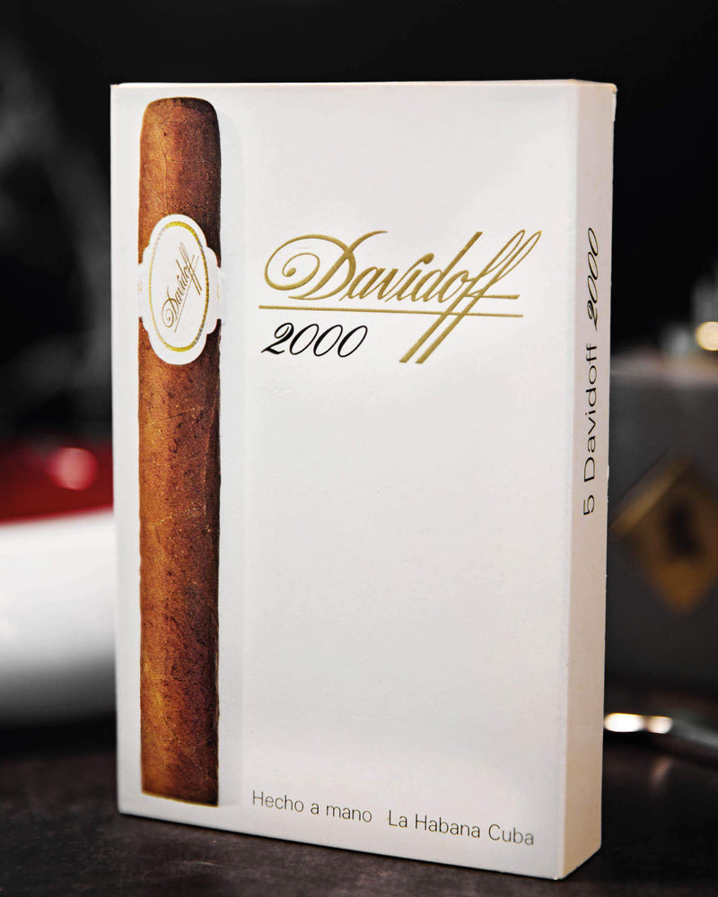 Davidoff 2000 (Vintage Cuban) (5 Cigars/pack)