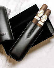 
                      
                        Load image into Gallery viewer, Davidoff Grand Cru Robusto
                      
                    