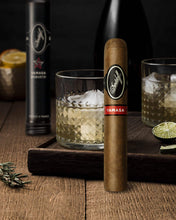 
                      
                        Load image into Gallery viewer, Davidoff Yamasá Robusto (Tubos)
                      
                    