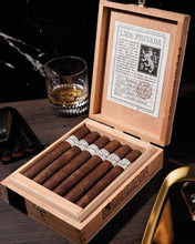 
                      
                        Load image into Gallery viewer, Drew Estate Liga Privada No. 9 Toro
                      
                    