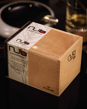 
                      
                        Load image into Gallery viewer, Nub 358 Cameroon
                      
                    