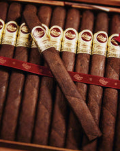 
                      
                        Load image into Gallery viewer, Padron 1964 Anniversary Corona Maduro
                      
                    