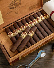 
                      
                        Load image into Gallery viewer, Padron 1926 No. 6 Maduro
                      
                    