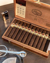 
                      
                        Load image into Gallery viewer, Padron 1926 No. 6 Maduro
                      
                    