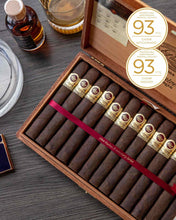 
                      
                        Load image into Gallery viewer, Padron 1964 Anniversary Imperial Maduro
                      
                    