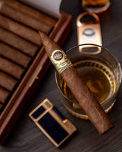 
                      
                        Load image into Gallery viewer, Padron 1964 Anniversary Torpedo Natural
                      
                    