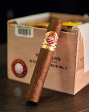 
                      
                        Load image into Gallery viewer, H. Upmann Connoisseur No. 2
                      
                    