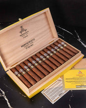 
                      
                        Load image into Gallery viewer, Montecristo Supremos Edición Limitada 2019
                      
                    