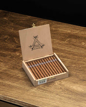 
                      
                        將圖片載入圖庫檢視器 Montecristo Joyitas
                      
                    