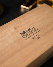 
                      
                        Load image into Gallery viewer, Montecristo Edmundos (2011 Vintage)
                      
                    