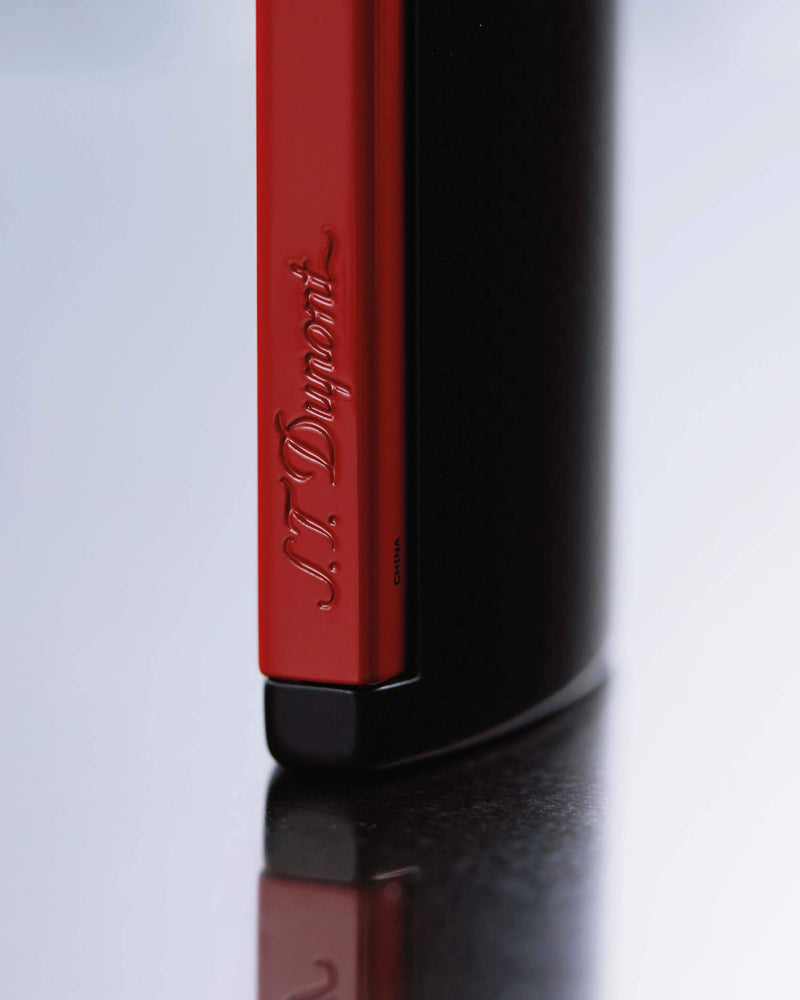 S.T. Dupont Maxijet lighter