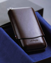 
                      
                        Load image into Gallery viewer, S.T. Dupont Triple Cigar Leather Case
                      
                    