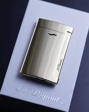 
                      
                        Load image into Gallery viewer, S.T. Dupont Slim 7 Lighter
                      
                    