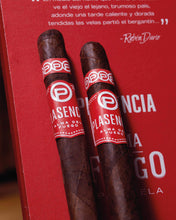 
                      
                        Load image into Gallery viewer, Plasencia Alma del Fuego Flama
                      
                    