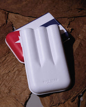 
                      
                        Load image into Gallery viewer, Elie Bleu Cuban Flag Leather Cigar Case
                      
                    