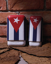 
                      
                        Load image into Gallery viewer, Elie Bleu Cuban Flag Leather Cigar Case
                      
                    