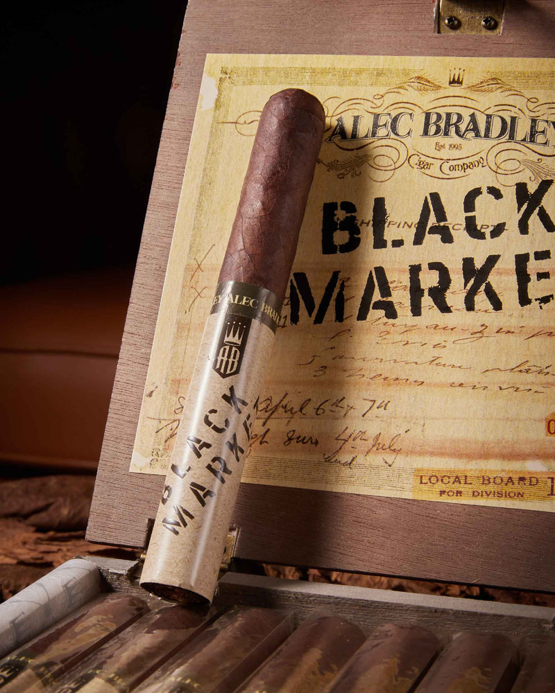 Alec Bradley Black Market Toro