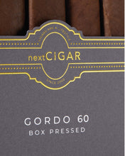
                      
                        將圖片載入圖庫檢視器 nextCIGAR Private Blend Box-Pressed Gordo 60
                      
                    